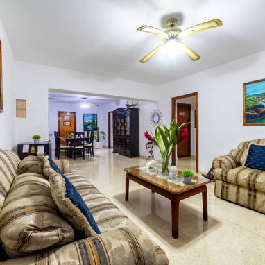 Hermoso apartamento en el Vedado. - Img 113904300
