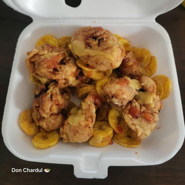 Entrantes 馃 Croquetas 950 Salshipapa 1800 Papitas fritas 1000 Tostones de At煤n 1800 Tostones jam贸n ahumado 1600 Pollo - Img 123262131