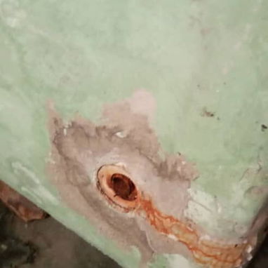 Se vende tanque de uso con problema de salidero - 3/3