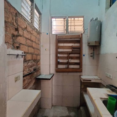 Apartamento en planta baja, ubicado prácticamente en 23 y 12 !!! - Img 115656779