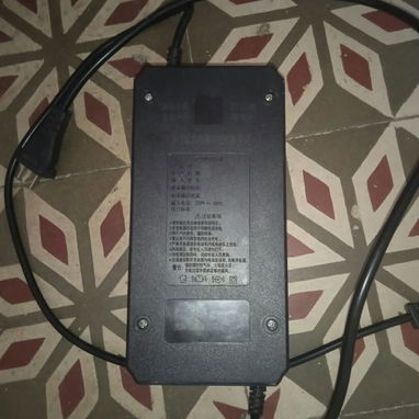Cargador de moto 72x20 - 2/2