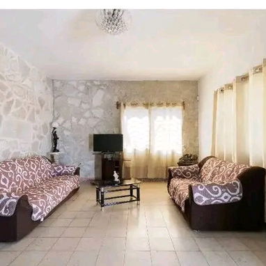 🏠 Renta de Casa en Boca Ciega. Casa con piscina. Capacidad para 10 personas. Jacuzzi y Ranchón Disponible - Img 116077472