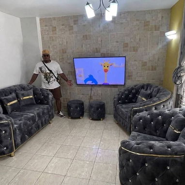 Excelente Juego d Salas con transporte incluido hasta la puerta d su casa - 8/10