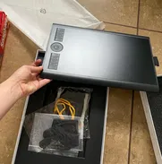 Tableta gráfica nueva en caja acabada de traer - Img 49016788