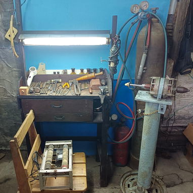 Se Vende Taller  De Joyería (Hay accesorios que no aparecen en las fotos) - 4/7