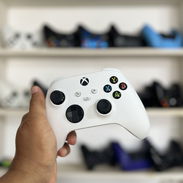 Mandos de Xbox Series S ____ Tambien tenemos juegos ____ Vedado - Img 57398218