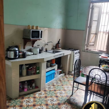 🏡✨ SE VENDE CASA FAMILIAR EN SANTO SUÁREZ, 10 DE OCTUBRE ✨🏡 Si buscas un hogar amplio, cómodo y lleno de historia, - Img 125068491