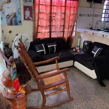 Venta de casa independiente - 4/9
