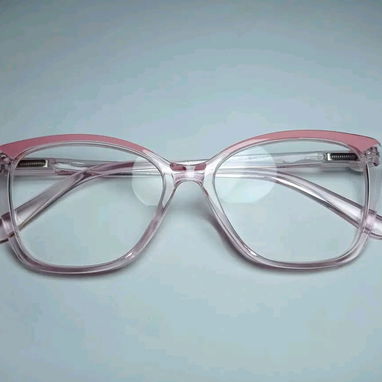 OPTICA PROFESIONAL Y DE CALIDAD PARA TUS OJOS - 3/5