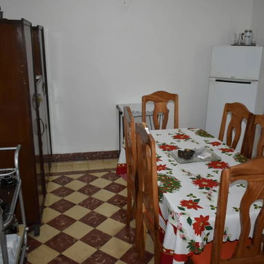 🗺️Casa Moderna en Zona Céntrica de La Habana — Renta Vacacional con Confort - Img 118274903