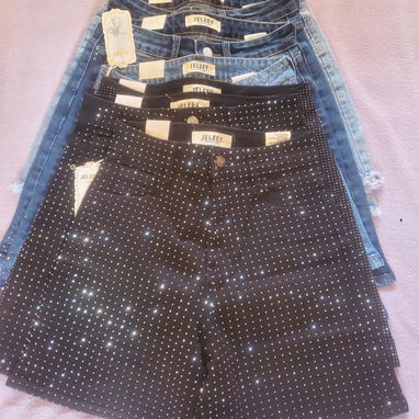 Shorts con perla y sin perla ,varias tallas - Img 123129631