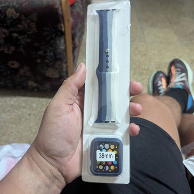 Manillas y Protectores de Apple Watch - Img 111856406
