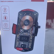 Porta celular de carga inalámbrica para motos y carros - Img 55358284