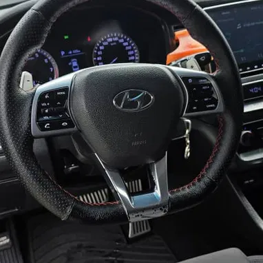 Vendo o negocio Yhunday sonata del 2018 - Img 85973013