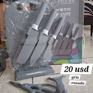 Juego de cocina, tabla de picar ,cuchillos, tijera, pelador con base - Img 55771943