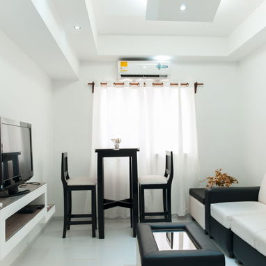 RENTA A EXTRANJEROS DE APTO DE LUJO EN EL VEDADO. 1 HABITACIÓN TIPO SUITE (BAÑO EN LA HABITACIÓN). TFONO: +53 52752578 - Img 105583095