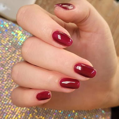 MANICURA DE CALIDAD. PRECIOS ASEQUIBLES. ARREGLO DE UÑAS CON POLYGEL Y RUBBER BASE - Img 114768030