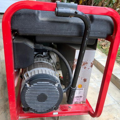 Planta eléctrica de 5550 w convertible a gas - Img 122805072