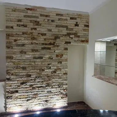 Se vende enchapes de pared de tirillas de piedra,decore su hogar o negocio dándole un toque único y moderno buen precio - Img 89773403