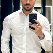 Camisa Blanca. Ropa de Ocasion. Citas .Reunión de Negocios 52465450 - Img 52376946