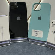 ❌iPhone 13 ⚫️⚪️128GB 98%🔋mica, cable, forro y audífonos regalo🧿 Variedad de Modelos 🔥 Garantia 💯 - Img 50097191