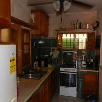 🪼 CASA CON PISCINA Y PARQUEO | RENTA VACACIONAL EN LA HABANA 🏡✨ - Img 123009425