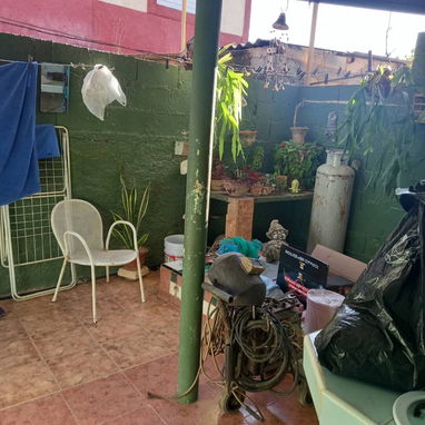 Vendo casa  4km de varadero en el central  humberto alvaresz - 9/10