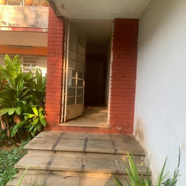 Apartamento. Parte de arriba de un biplanta en Alturas de Miramar - Img 119304735