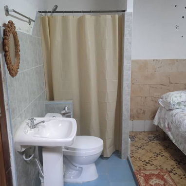 Vendo hostal casa independiente centro habana - 10/10