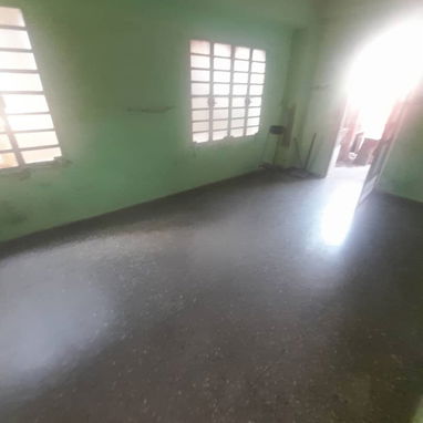 Ganga casa puerta calle de 6 cuartos en la lisa. - 2/10
