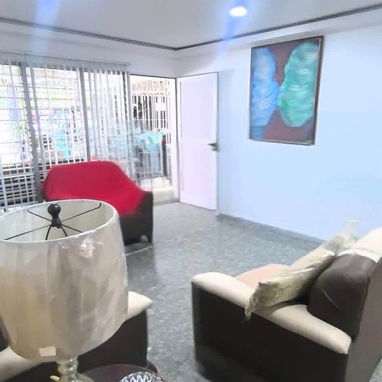 🏠 ¡LA CASA DE TUS SUEÑOS SE VENDE EN ALTA HABANA! 🌟  Precio: 150,000 USD  Nuevo precio - 9/10