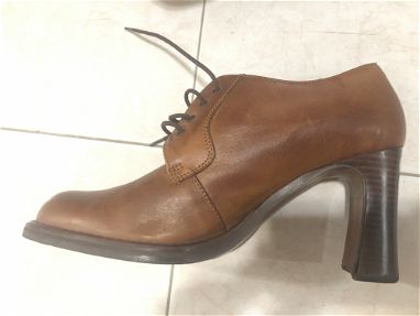 Zapatos originales de tacón marca Pikolinos - Img 65297202