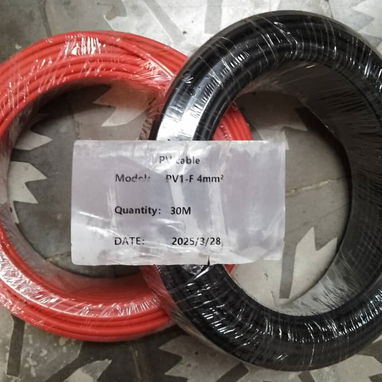 vendo Cable 10 para paneles solares rollos por 30m/100m 100% cobre, solo whatssap lary 53136050 - 70/230 USD - 3/4