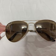 Se vende Ray-Ban tipo Aviator Classic casi nueva - Img 55800558