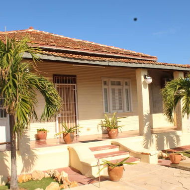 Cod.Z 🏠Se renta casa con piscina para eventos |Ubicación, Santa Fe 🎉 - Img 107233055