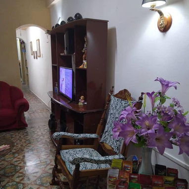 *$15.000usd. En venta casa (BAJOS) puerta de calle, con placa ocupada en El Cerro. Cerca de la esquina de Tejas o el Se - Img 123558696