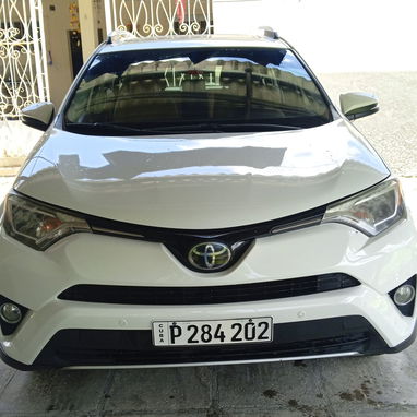 Venta de 2 autos marca TOYOTA RAV4 y 1 Camioneta TOYOTA TACOMA 2018 - Img 124264713
