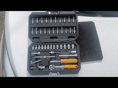 Caja de herramientas pequeña de 46pcs nueva - Img 64278015