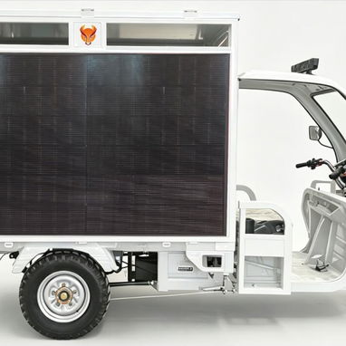 Triciclo con Panel Solar - 2/3