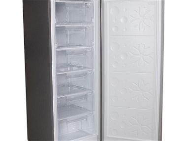 Freezer / Nevera/ Congelador vertical 6 pies - Img 65392711