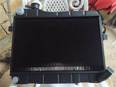 Vendo radiador de hierro de 06 para lada nuevo en 500 USD original - Img main-image-45701291