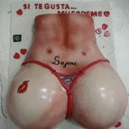 Cake de fondan con mensajería incluida y minicake. Especial para despedida d soltero o aniversarios - Img 54450278