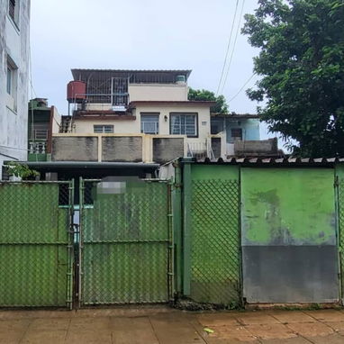 #248 🏡✨ VENTA DE CASA  BIPLANTA INDEPENDIENTE EN PLAYA 📌 _Principio de Buena Vista, Cerca de 60 y 62. Puerta de calle. - 2/10