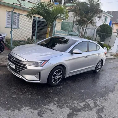 Venta y Rentas de autos a partir de 60 usd el dia - Img 124956155