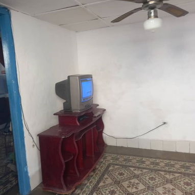 Vendo un excelente apartamento en muy buen lugar  de Plaza,posee sala cocina-comedor,baño,2 cuartos en barbacoa,gas de l - 8/10