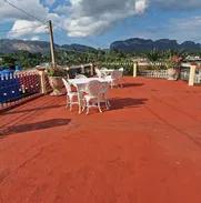 Hermosa casa en Viñales con 4 habitaciones y planta. Llama AK - Img 49176805