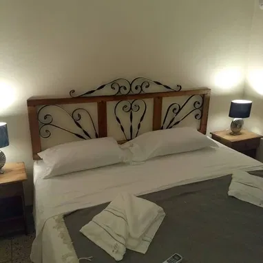 ‼️EN VENTA CASA-HOSTAL PUERTA CALLE  Amueblada en Centro Habana TOTALMEMTE RENOVADA  PLACA del año 1910‼️ - 4/10