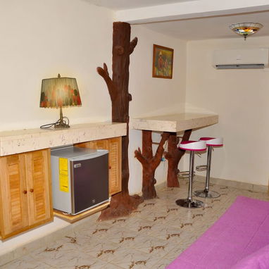 📱 Cabañas de Lujo con Jacuzzi y Piscina: Escapada Exclusiva 🌿🛁 - Img 115932319