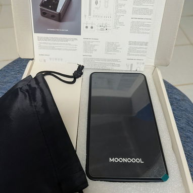 🛞 Compresor Portátil MOONCOOL 6000 mAh ✅ 150 PSI | 12V | Luz LED | Función Power Bank - 3/4