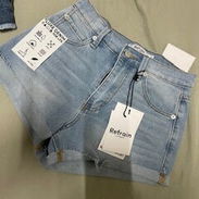 Shores de mujer talla S quizás M nuevos con etiqueta - Img 56377301